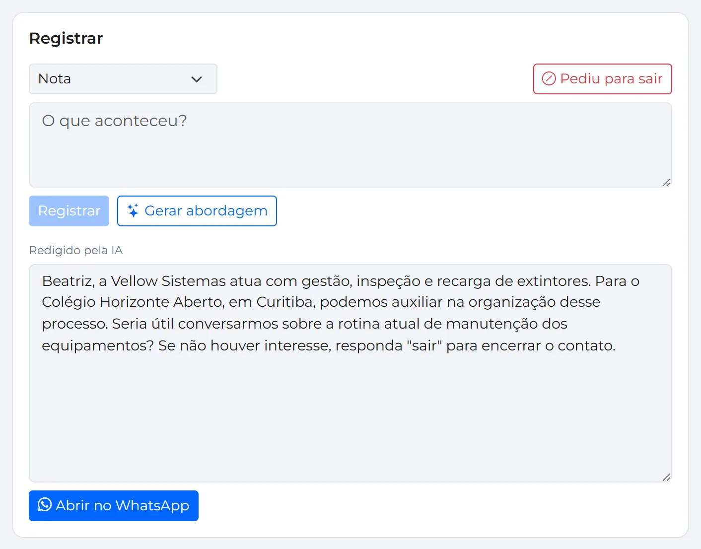 Cartão de registro com a abordagem redigida pela IA e o botão de abrir no WhatsApp